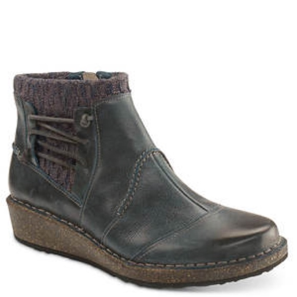 Aetrex Tessa Ankle Boots—Sundance Collection